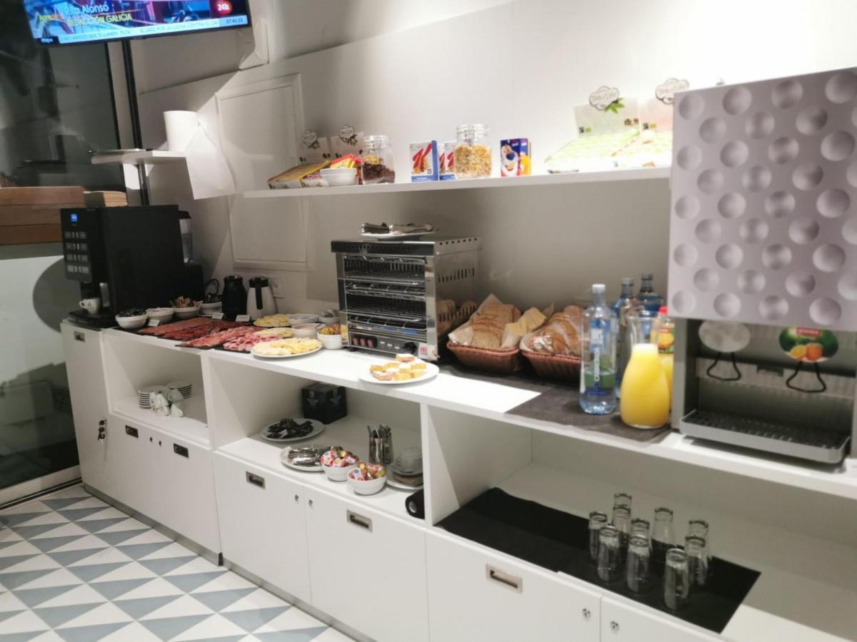 Hotel Plaza Obradoiro By Bossh! Hotels Сантьяго-де-Компостела Экстерьер фото
