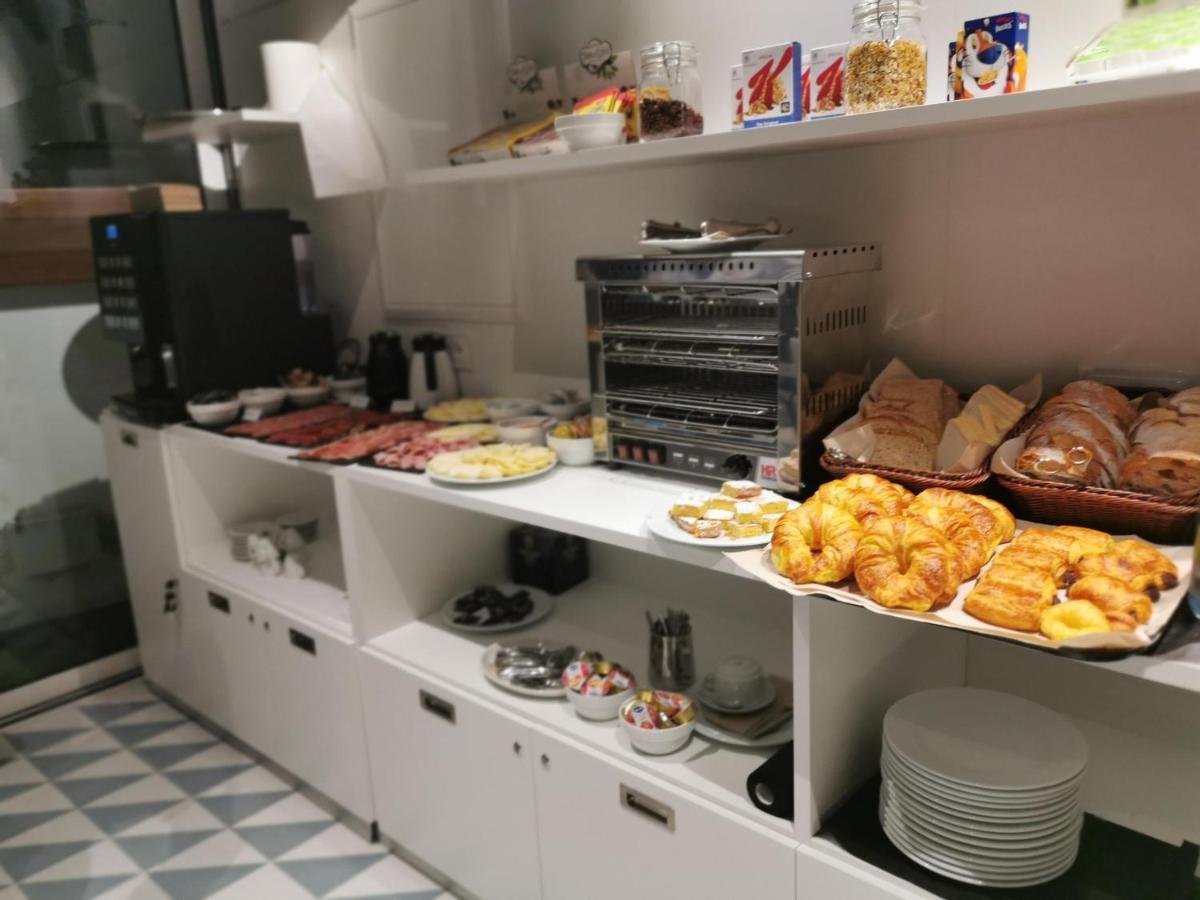 Hotel Plaza Obradoiro By Bossh! Hotels Сантьяго-де-Компостела Экстерьер фото